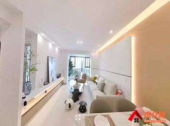 官渡蓝光水岸公园，4室2厅二手房出售,报价：139万元