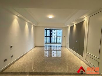 「昆明」官渡绿地巫家坝壹号,4室2厅二手房出售,报价：180