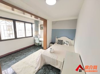 五华华丽苑，2室1厅房子出租(合租)，租金每月550元