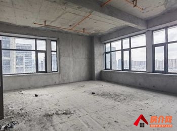 万科翡翠(商住楼) >561m²写字楼出售，参考报价：