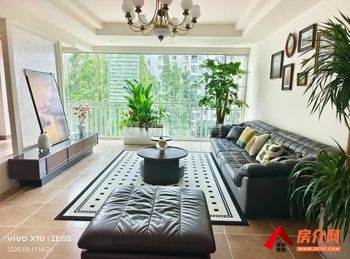 云南映象(C区)小区房屋出售，盘龙云南映象(C区)，4室2厅