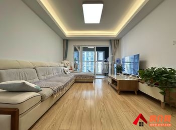 盘龙万科城市之光，3室2厅二手房出售,报价：111万元