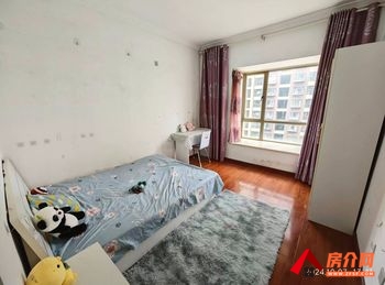 金马腾苑小区房屋出租丨官渡金马腾苑，3室2厅房子出租(合租)