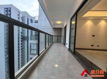 官渡领秀云门苑，5室2厅二手房出售,报价：187万元