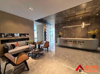 海乐世界(办公) >420m²写字楼出售，参考报价：2