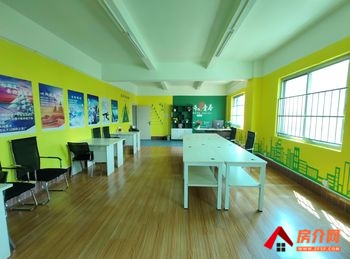 盘龙白塔路500m²商铺出租,参考报价:面议 盘龙白塔路500m²商铺出租,参考报价:面议