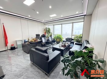 和谐广场 >336m²写字楼出租，参考报价：面议