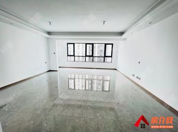 盘龙大华锦绣麓城翰雅苑，4室2厅二手房出售,报价：136万元