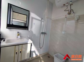 西山润城第五大道,3室2厅房子出租(合租),租金每月1100 西山润城第五大道,3室2厅房子出租(合租),租金每月1100