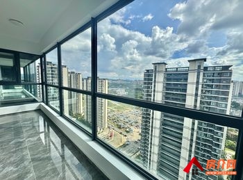 锦麟峯荟二期小区房屋出售，盘龙锦麟峯荟二期，4室2厅，报价：