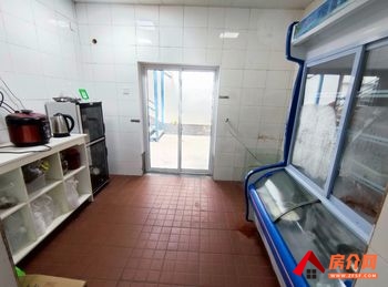 昆明盘龙鼓楼片区160m²商铺出租,参考报价:6666元/月 昆明盘龙鼓楼片区160m²商铺出租,参考报价:6666元/月