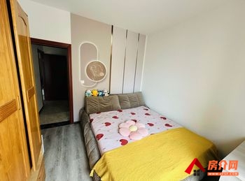 官渡春明景和，3室2厅房子出租(合租)，租金每月900元