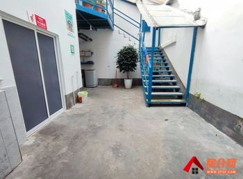 昆明盘龙鼓楼片区160m²商铺出租,参考报价:6666元/月 昆明盘龙鼓楼片区160m²商铺出租,参考报价:6666元/月