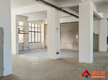 「昆明」呈贡七甸乡7000m²厂房出租，参考报价：面议