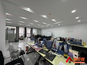 共信时代广场办公 >160m²写字楼出租，参考报价：3