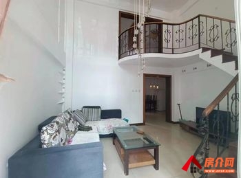 盘龙金洲湾，3室2厅二手房出售,报价：93万元