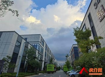 呈贡马金铺1800m²厂房出售,参考报价:648万元 呈贡马金铺1800m²厂房出售,参考报价:648万元
