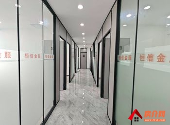 昆明顺城双塔 >166m²写字楼出租,参考报价:796