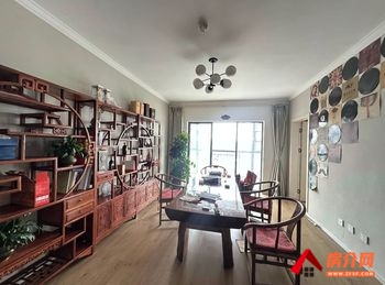 盘龙新迎新城，3室2厅二手房出售,报价：110万元