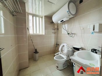 盘龙金江小区曦苑,4室2厅二手房出售,报价:136万元 盘龙金江小区曦苑,4室2厅二手房出售,报价:136万元