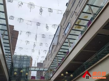 昆明西山世纪半岛93.54m²商铺出售,参考报价:613.5