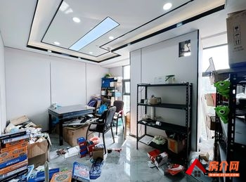 莲花财富中心 >238m²写字楼出租,参考报价:595 莲花财富中心 >238m²写字楼出租,参考报价:595