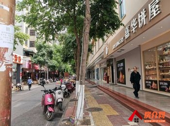 昆明官渡昆明站169.28m²商铺出售,参考报价:168万元 昆明官渡昆明站169.28m²商铺出售,参考报价:168万元