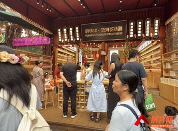 五华南屏街片区72.8m²商铺出售,参考报价:64万元 五华南屏街片区72.8m²商铺出售,参考报价:64万元