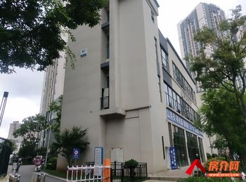 「昆明」五华莲花片区900m²商铺出售,参考报价:550万元 「昆明」五华莲花片区900m²商铺出售,参考报价:550万元