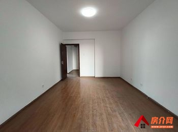 馨逸雅筑小区房屋出售,官渡馨逸雅筑,3室2厅,报价:72万元 馨逸雅筑小区房屋出售,官渡馨逸雅筑,3室2厅,报价:72万元