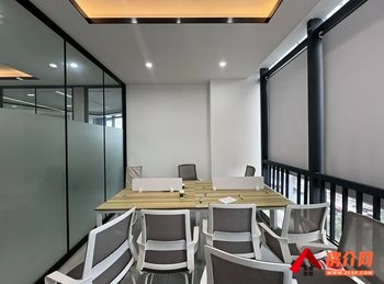 「昆明」银都汇商务中心 >240m²写字楼出租,参考报 「昆明」银都汇商务中心 >240m²写字楼出租,参考报