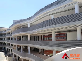 官渡长水机场12000m²厂房出租,参考报价:面议 官渡长水机场12000m²厂房出租,参考报价:面议