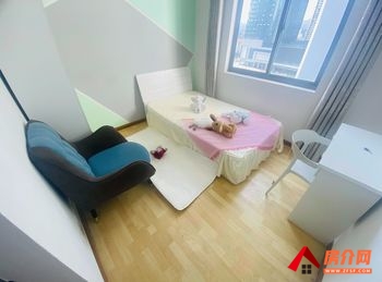 盘龙彩云间花园，3室2厅房子出租(合租)，租金每月600元