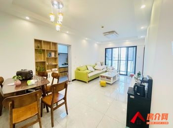 昆明五华金泰国际一期 3室2厅房子出租(整租),租金每月18 昆明五华金泰国际一期 3室2厅房子出租(整租),租金每月18