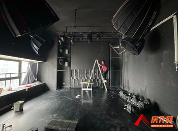 海乐世界(办公) >736m²写字楼出租,参考报价:面 海乐世界(办公) >736m²写字楼出租,参考报价:面