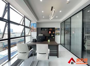 东聚嘉信商务中心 >242m²写字楼出租,参考报价:5 东聚嘉信商务中心 >242m²写字楼出租,参考报价:5