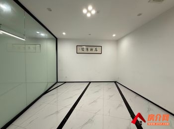 官渡新亚洲体育城320m²商铺出租,参考报价:6720元/月 官渡新亚洲体育城320m²商铺出租,参考报价:6720元/月