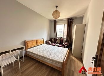 西山银德香榭丽园，3室2厅二手房出售,报价：95万元