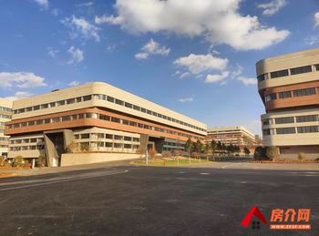 昆明官渡长水机场1200m²厂房出售,参考报价:528万元 昆明官渡长水机场1200m²厂房出售,参考报价:528万元