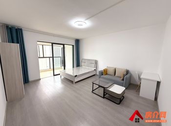 西山润城第五大道，3室1厅房子出租(合租)，租金每月700元