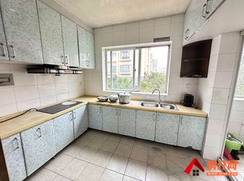 佳湖花园小区二手房丨西山佳湖花园,4室2厅二手房出售,150 佳湖花园小区二手房丨西山佳湖花园,4室2厅二手房出售,150