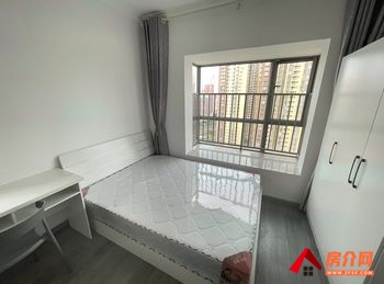 西山海畔湾晴海苑，3室2厅房子出租(合租)，租金每月500元