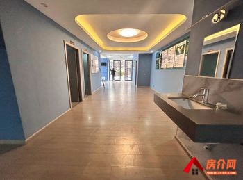 「昆明」盘龙野生动物园135m²商铺出租,参考报价:5000 「昆明」盘龙野生动物园135m²商铺出租,参考报价:5000