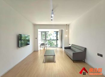 新希望观澜汇小区房屋出租丨西山新希望观澜汇，3室2厅房子出租