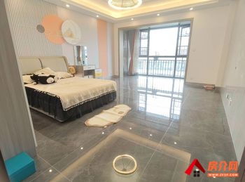 昆明西山金海新区一期 3室2厅房子出租(合租),租金每月70