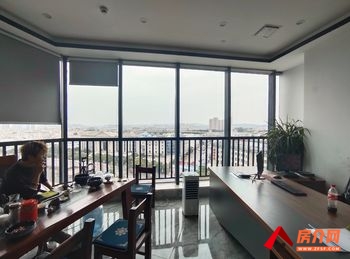 银都汇商务中心 >210m²写字楼出租，参考报价：36