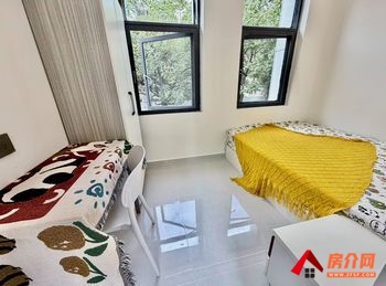 五华教场东路白药厂，1室1厅房子出租(整租)，租金每月120