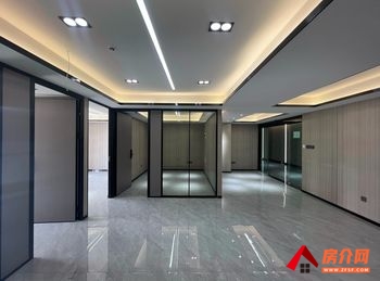 「昆明」高原明珠商务中心(办公) >136m²写字楼出