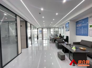 东聚嘉信商务中心 >242m²写字楼出租，参考报价：5