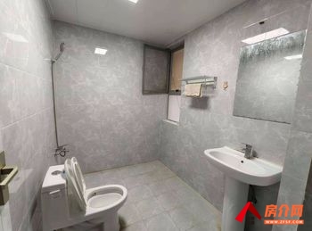 呈贡天水嘉园,5室3厅二手房出售,报价:118万元 呈贡天水嘉园,5室3厅二手房出售,报价:118万元